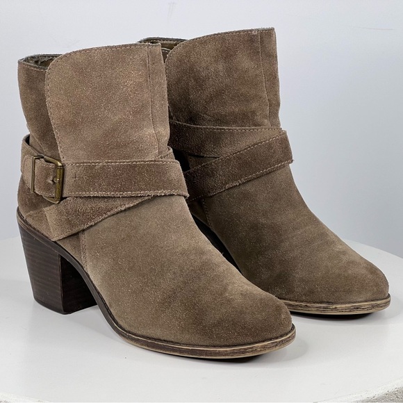 Suede Ankle Boots Booties BCBGeneration Taupe Brown Boho Bohemian Western Indie - Picture 8 of 15